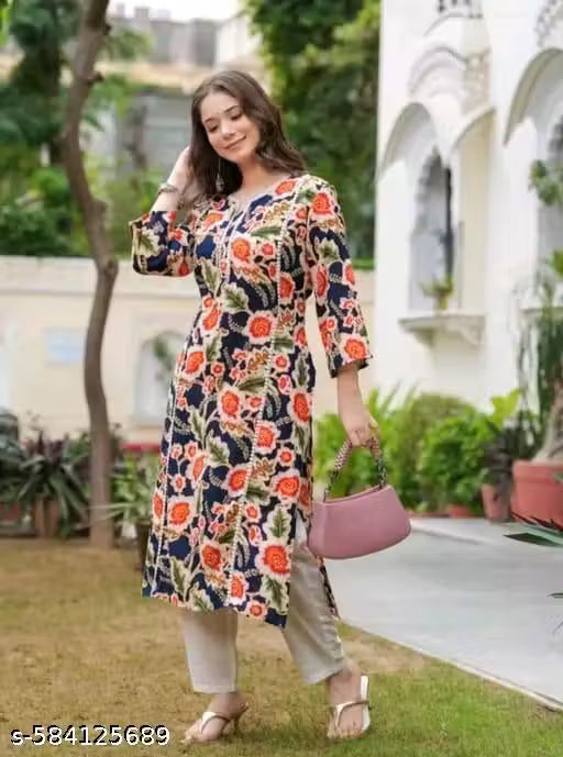 SHE admire Aishani fashionable kurti