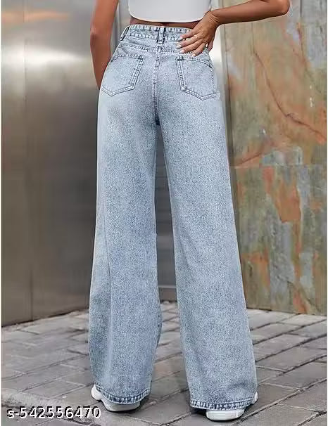 jeans for Women's destress Knee cut wideleg good looking funky jeans