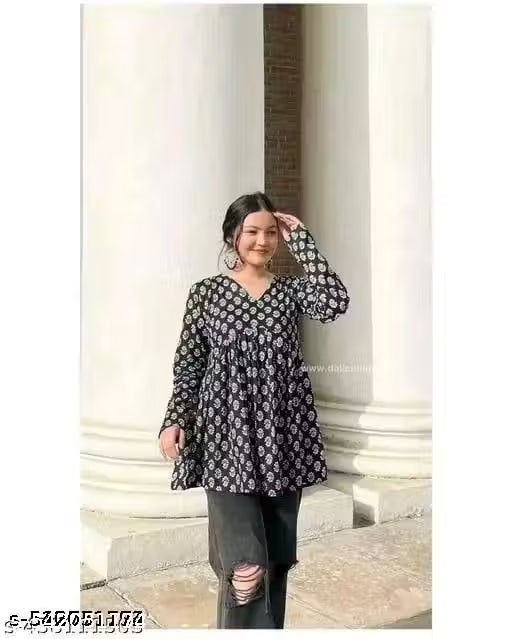 Women Rayon Printed Short Kurti