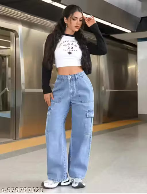 Light blue wide-leg denim cargo pants, high waist, relaxed fit, streetwear style, multiple pockets,