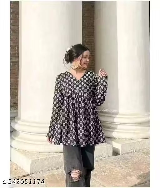 Women Rayon Printed Short Kurti