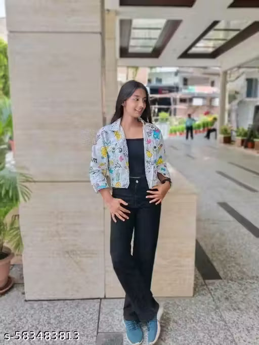 BLACK STRAIGHT FIT JEANS