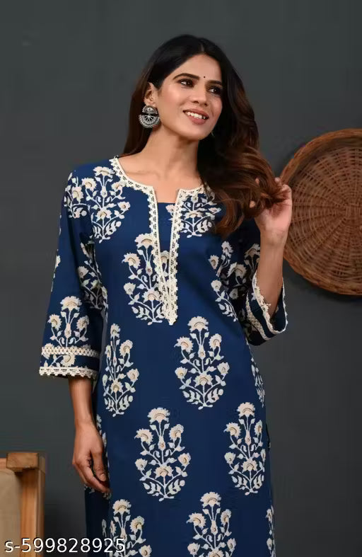 ATTRACTIVE WOMEN KURTI